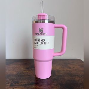 Stanley 30 oz. Sizzling Pink Quencher FlowState Tumbler